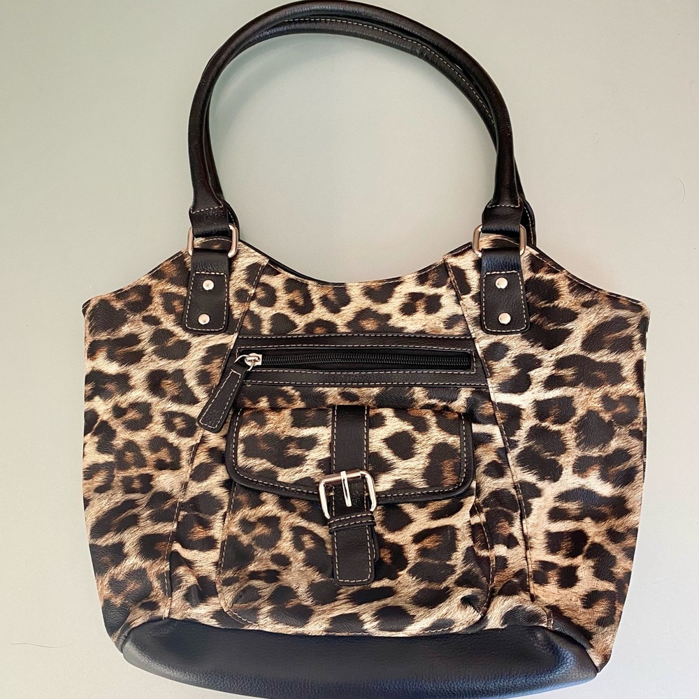 Croft and Barrow Leopard Print Leather 13 X 12 Inch Shoulder Bag Purse
